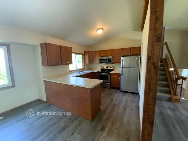 Building Photo - 6840 Penamint Ln