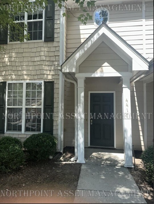Building Photo - 4417 Log Cabin Dr