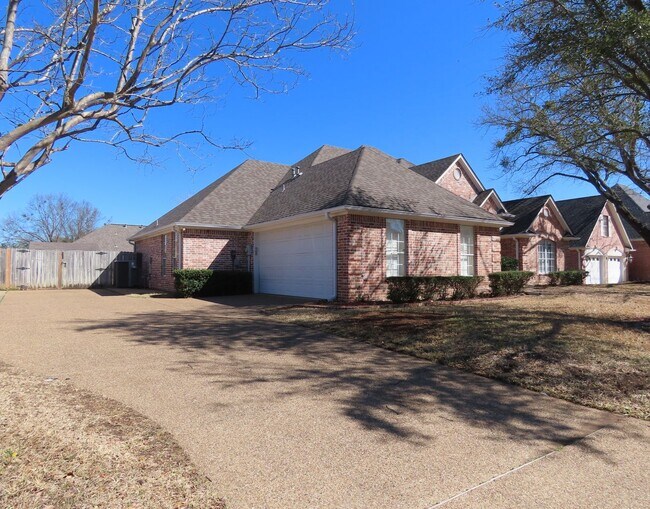 Foto del edificio - Coming Soon to South Tyler! Stunning 4 Bedroom, 2.5 Bath Home