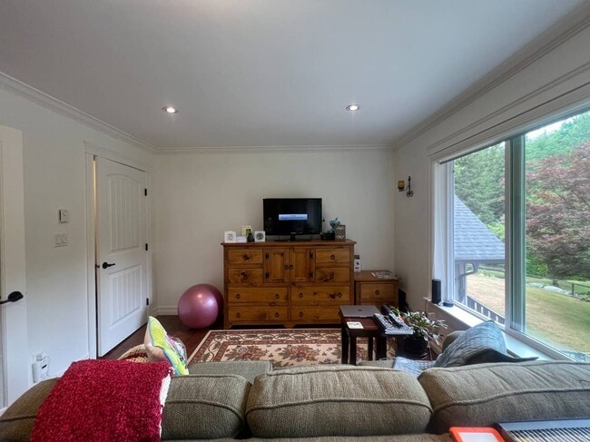 Building Photo - 26450 Ferguson Av