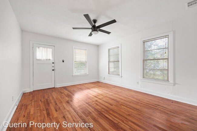 Foto del edificio - 2 br, 1 bath House - 934 East 52nd Street