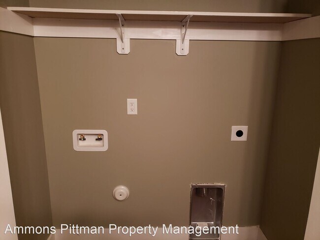 Foto del edificio - 2 br, 2 bath House - 616 East Pine