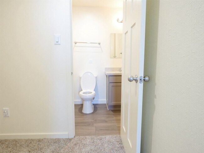 Foto del edificio - 21155 Gosling Rd