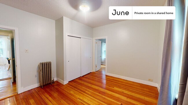 Photo - Private bedroom in 4 bed/1 bath Home