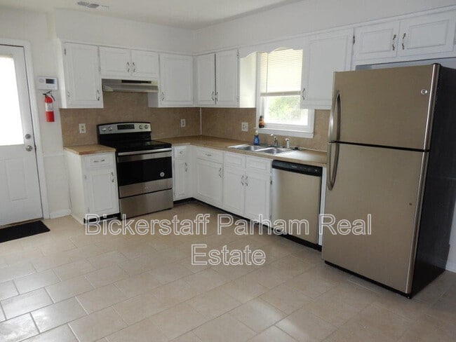 Foto del edificio - 6734 Dorsey Dr