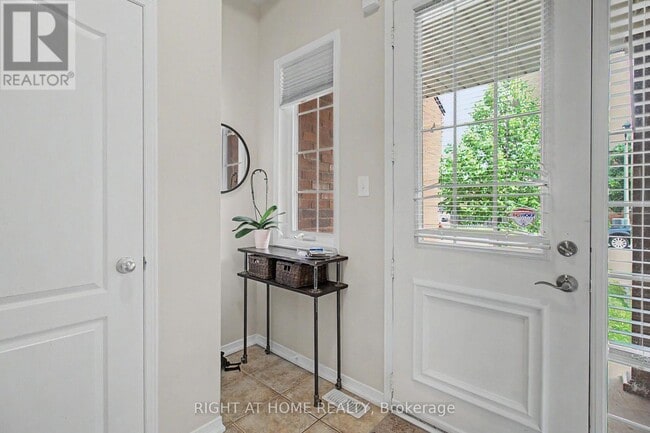Building Photo - 2051 Fiddlers Way
