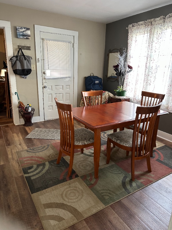 Foto del edificio - 1106 Charles St