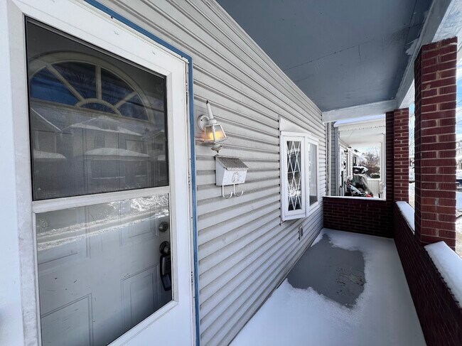 Building Photo - 303 Ohio Ave