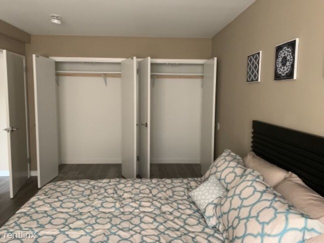 Building Photo - 1 br, 1 bath Apartment - 169 16th Ave