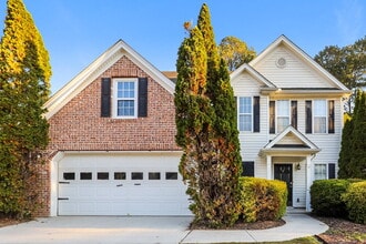 Building Photo - 145 Alessie Dr