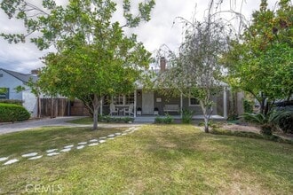Building Photo - 5938 Simpson Ave