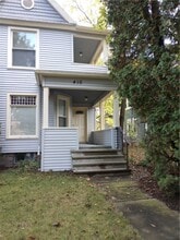 Building Photo - 410 Euclid Ave
