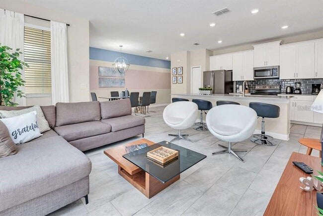 Building Photo - 1565 Plunker Dr
