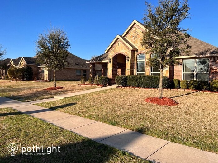 Foto principal - 207 Winters Edge Drive, Red Oak, TX, 75154