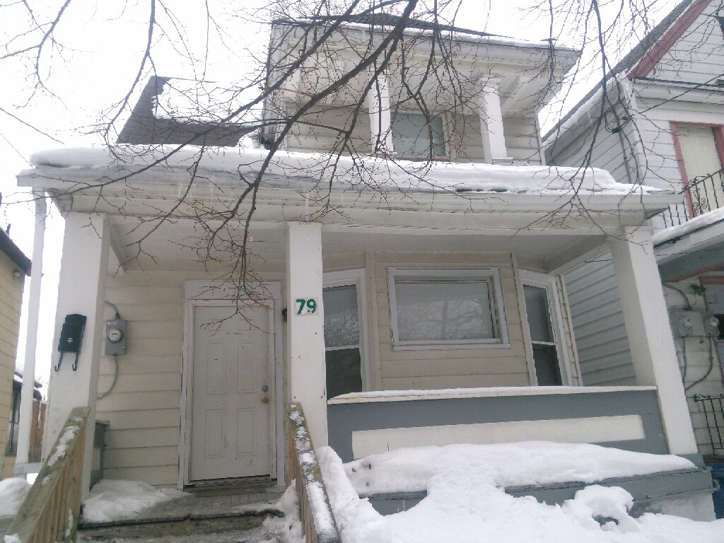 Primary Photo - 79 California St