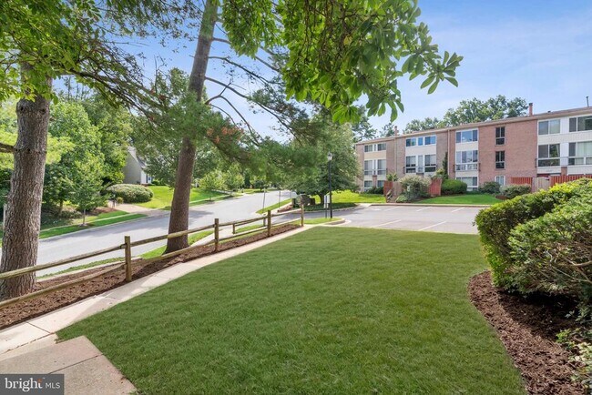 Foto del edificio - 10650 Green Mountain Cir