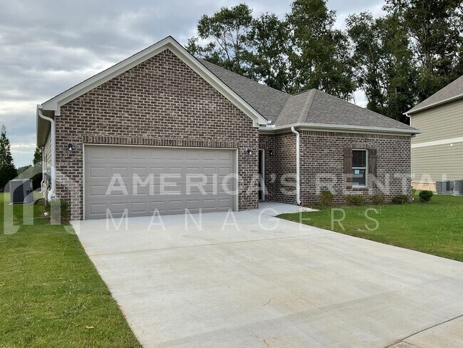 Foto del edificio - Home for Rent in Clanton, AL!!! Available ...