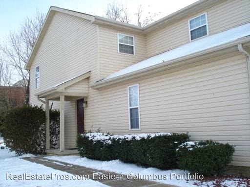 Building Photo - 606 Chadwood Dr