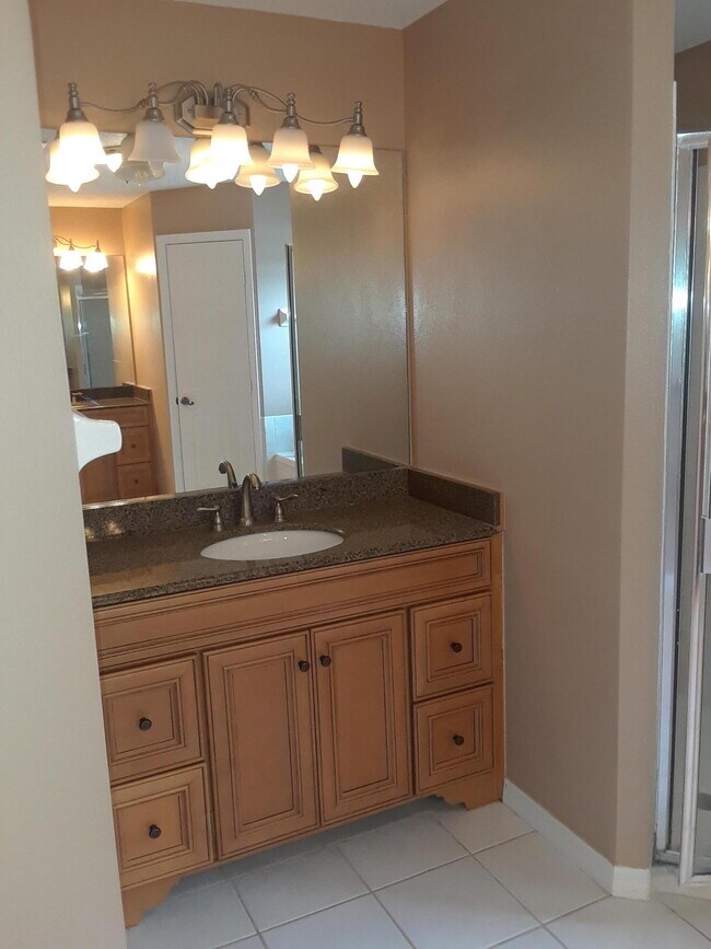 Foto del edificio - 6444 NW Hacienda Ct