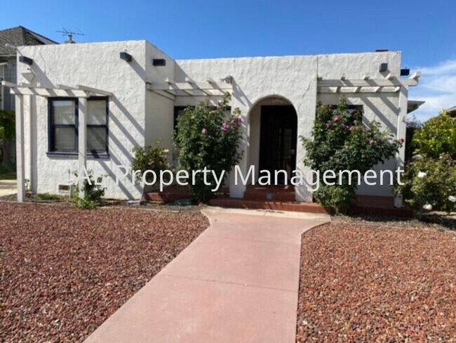 Foto del edificio - Charming 2 Bed/1.5 Bath house!