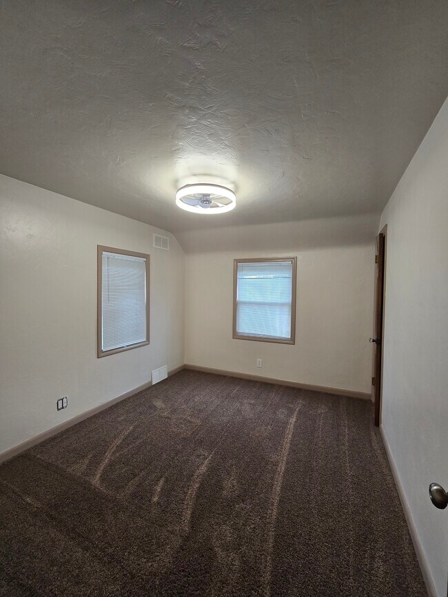 Foto del edificio - 4267 Stanton Ave