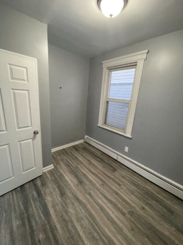 Foto del edificio - 650 Court St