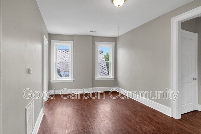 Building Photo - 1073 Grant St