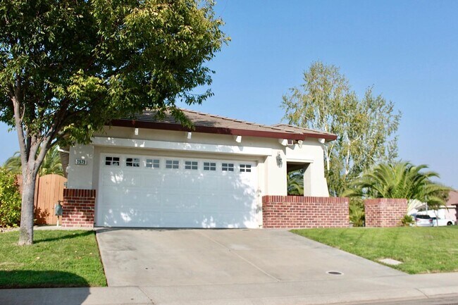 Building Photo - 2673 Bardolino Way