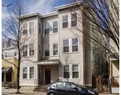 Primary Photo - 2 br, 1 bath Condo - 295 River St