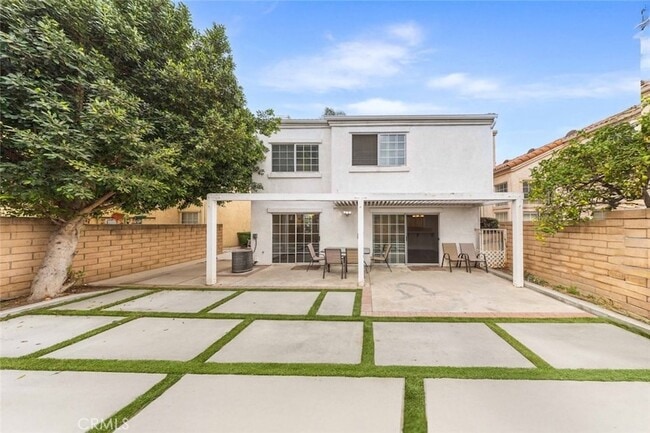 Foto del edificio - 7448 Bellingham Ave