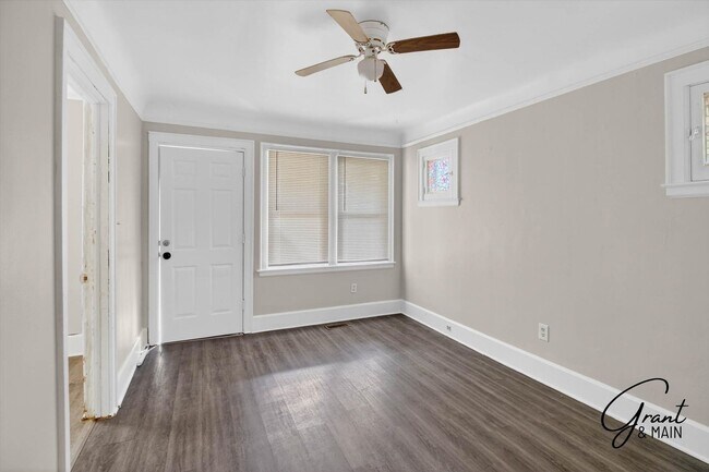 Foto del edificio - 14541 Kentfield St