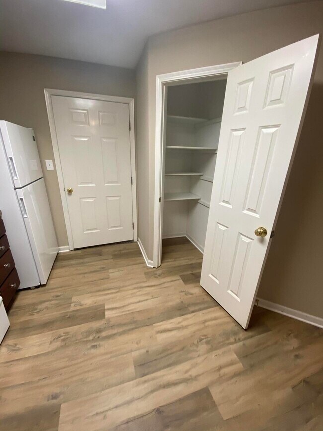 Building Photo - 5391 E Trikalla Dr