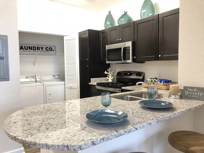 Kitchen - New Units - 700 Acqua Apartments