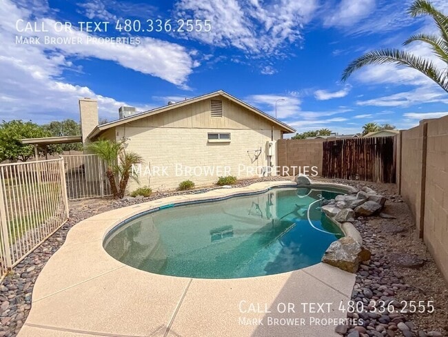 Photo - 4828 S Roberts Rd House