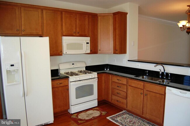 Foto del edificio - 42907 Pamplin Terrace