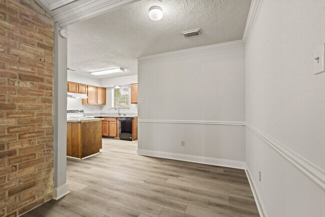Foto del edificio - 24110 Griffin House Ln