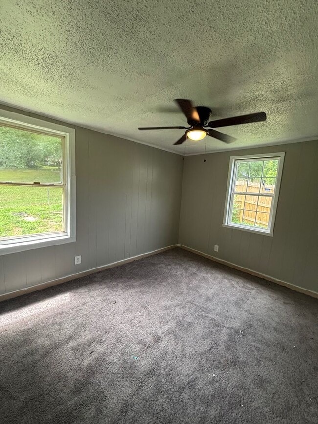 Building Photo - 1409 Laboratory Rd