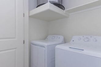 Building Photo - Ivy Point Friendswood