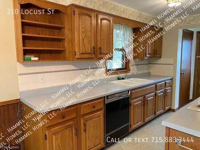 Building Photo - 2 Bedroom Rental House in Pepin, WI.