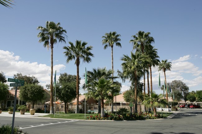 Royal Palms Iniums Apartments Palm Desert Ca Home California Palm Desert Royal Palms Iniums Primary Photo