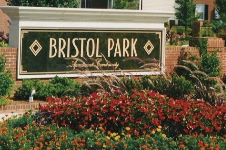 Complejo privado - Bristol Park Apartments