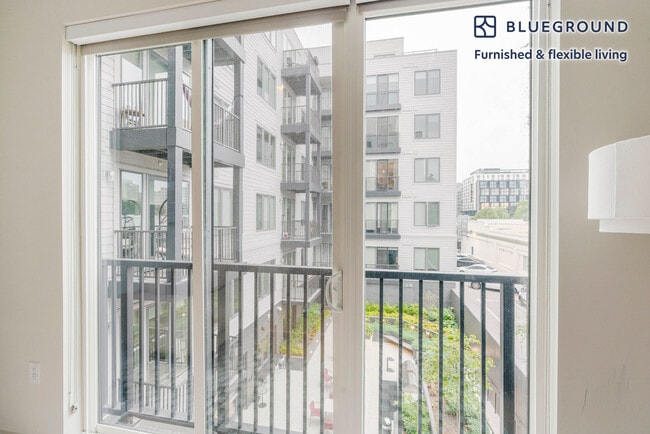 Foto del edificio - 60 I St SW