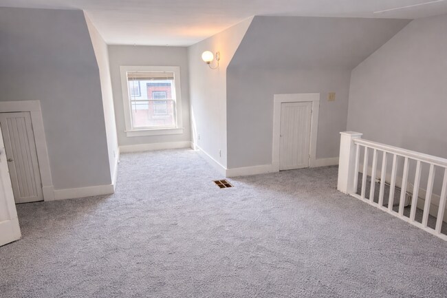 Foto del edificio - 3544 Bell St