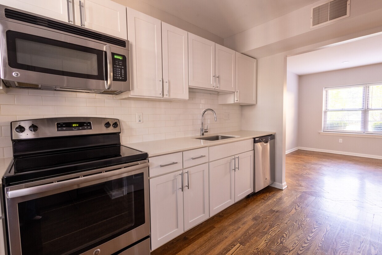 Clayton Place Apartments Apartments in St Louis, MO