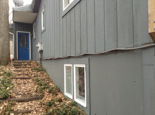 Building Photo - 1616 Little Dr