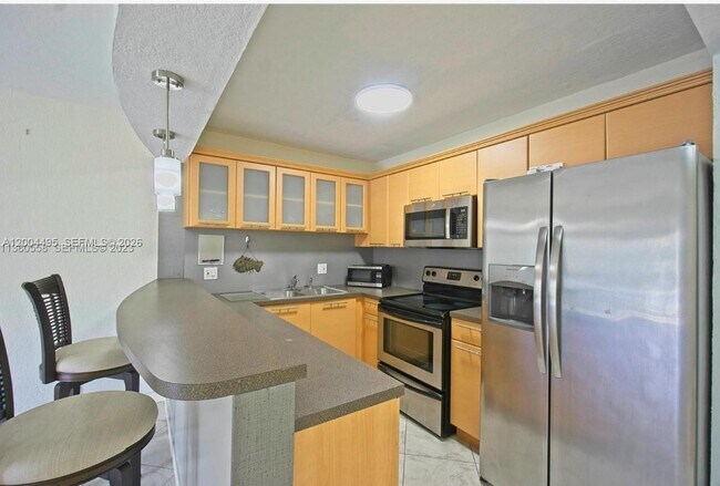 Foto del edificio - 7401 SW 82nd St