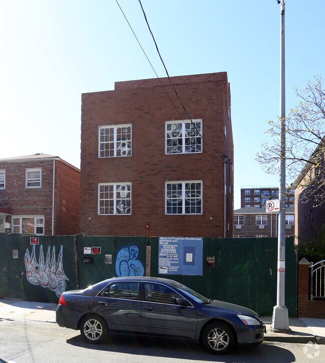Building Photo - 2024 Blackrock Ave
