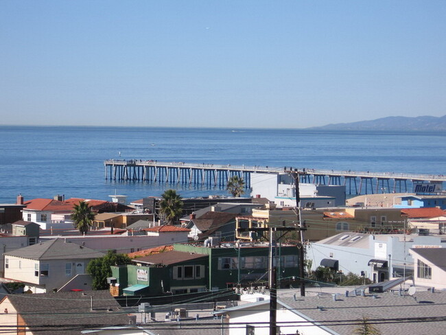 Building Photo - 721 Monterey Blvd