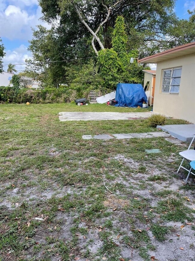 Building Photo - 2801 Mayo St