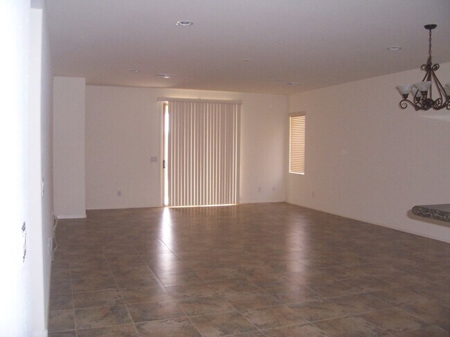 Foto del edificio - Spacious 4 Bed w/den in Desirable Vistancia